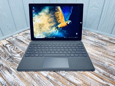 Ноутбук Microsoft Surface Pro 3-(Core i5-4300U,SSD 128 GB,RAM 4 GB,Intel HD 4400), (3297) Б/У