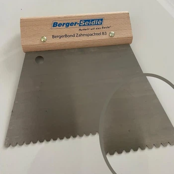 Шпатель для нанесення паркетного клею Berger Tool Zahnspachtel В3