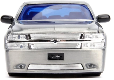 Metalowy model samochodu Simba 1999 Chevy Silverado 1:24 (4006333062612)