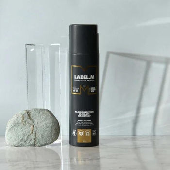 Spray do włosów Label.M Fashion Edition Ultimate Hairspray 250 ml (5056043217153)