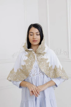 Накидка-палантин для храма Family Tradition шифон с кружевом 50 см белый Золотая кайма