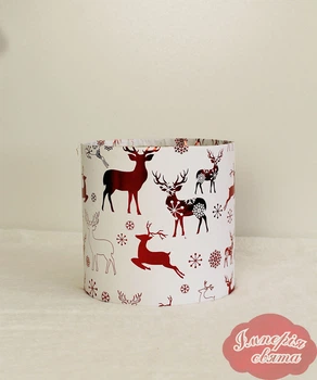 Коробка кругла 15х15 "Святковий олень "