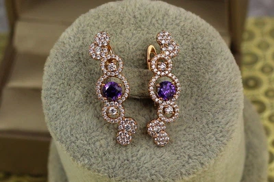 Серьги Xuping Jewelry Пузырьки с фиолетовым камнем 3 см золотистые