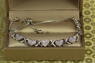 Браслет Xuping Jewelry регулируемый на бегунке Семь сердец серебристый