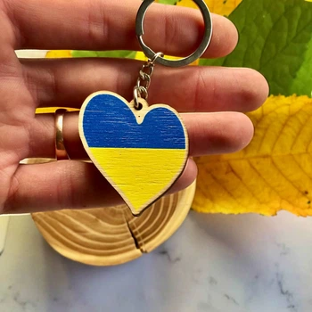 Деревянный брелок Craft Pins Украина сердце (CU-01242)