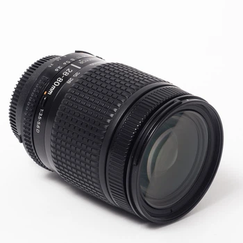 AF NIKKOR　28-80ｍｍ／70-300ｍｍ （D） Об'єктив Nikon AF Nikkor 28-80mm f/3.3-5.6D (US 2511109) – фото