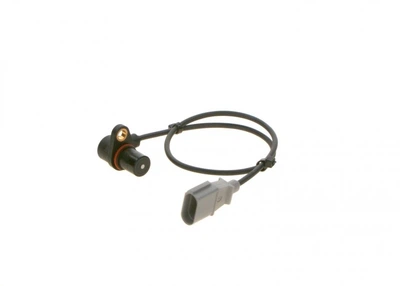 Датчик коленвала BOSCH 0 261 210 147 Volkswagen Passat, Golf, Polo, Bora; Audi A4, TT, Allroad, A6, A3; Seat Cordoba, Leon, Ibiza, Toledo; Skoda Fabia, Octavia 06A906433C, 06A906445, 70610052