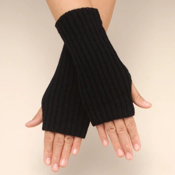 Мітенки короткі в рубчик чорні One Size