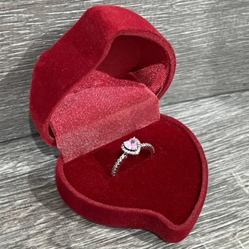 Кольцо с цирконами "Розовый топаз в серебре" Fashion Jewelry в форме сердечка размер 17 мм упаковано в бархатную коробочку (16191)