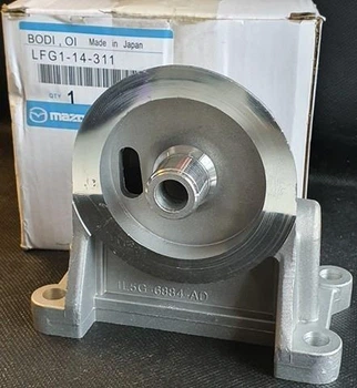 Фильтр масляный Mazda L30114311