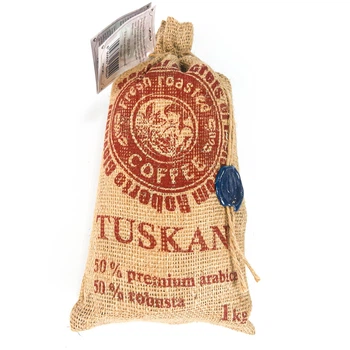 Кофе в зернах Tuskani 50% арабика 50% робуста 1 кг