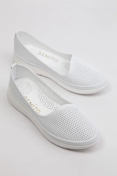 Балетки женские Benito 13677/1 37 Белый