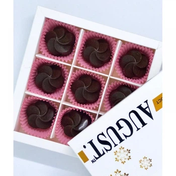 Цукерки- My healthy product AUGUST На основі кероба без цукру «Яблуко-Волоський горіх», коробка 110г