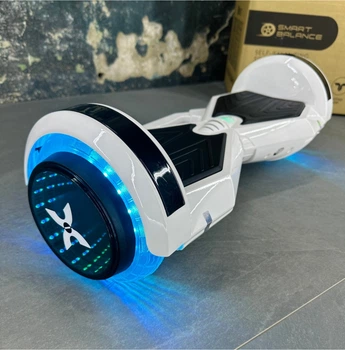 Гироборд SMART BALANCE U8 Infinity 2024 Белый с Bluetooth колонкой и LED – подсветкой колес