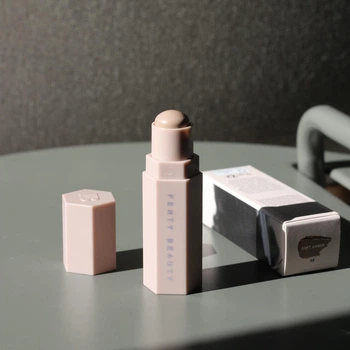 Стік для контурингу обличчя Fenty Beauty Match Stix Contour Skinstick Soft Amber