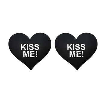 Cтікіні наліпки на груди сердечка з написом kiss me Honey Fashion Accessories One Size чорний (3-125)