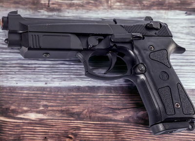 Стартовый сигнальный пистолет Blow F90 (Beretta 92)