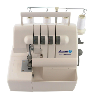 Оверлок Lucznik Ultralock 720 D