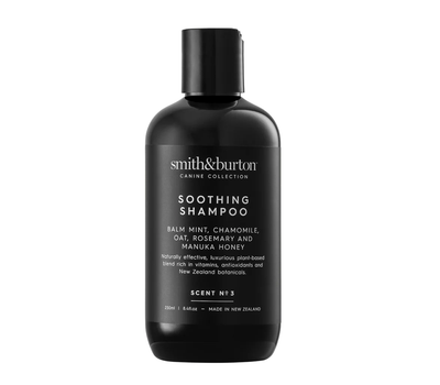 Шампунь успокаивающий Smith&Burton Soothing Shampoo для бесшерстных, гладкой шерсти собак и кошек 250 мл