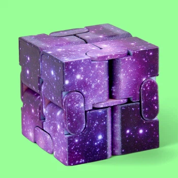 Антистресс кубик Бесконечный космос, 7,3x3,6x1,8см, Фиолетовый