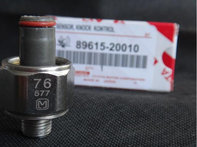 Датчик детонации Toyota 8961530020