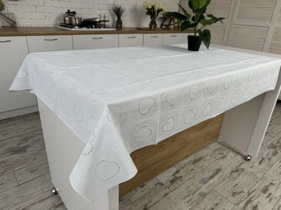 Скатерть виниловая с ажурным рисунком 140*220 см 1507-w-2