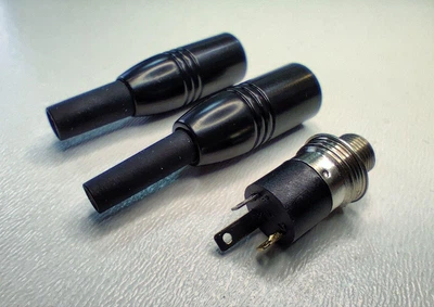 Разъем mini Jack стерео гнездо с резьбовой фиксацией,3.5 socket and jacket SB404B+SA4.5 (4.5-6mm), контакты-покрытие золото, на кабель диам. от 4.5 до 6.0 мм, I-Taki (Южная Корея)