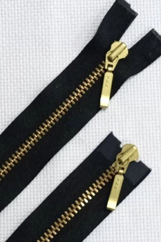Молния YKK металлическая Тип 4 Черная 80 см золото 2 бегунка Разъемная