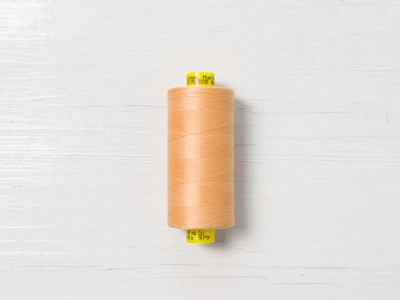 Нитки Gutermann #120 арт. 979, Оранжевый, №120, полиэстер 100%