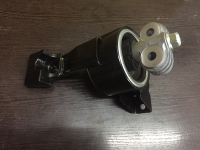 Подушка двигателя передняя левая KAP 96550234 CHEVROLET LACETTI 1.8