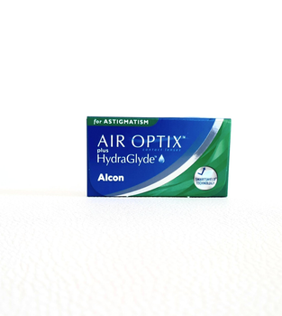 Контактні лінзи Air Optix plus HydroGlyde for Astegmatism Alcon +5.5/-0.75/130