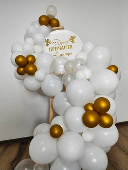 Фотозона: Шарики + баннер 50х50 см с цветной надписью на первое причастие с именем
