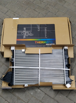 Радиатор THERMOTEC D7X029TT OPEL VECTRA A 1.8-2.0