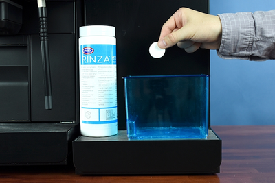 Tabletki do czyszczenia spieniacza Urnex Rinza M61 120 szt (1001000034)