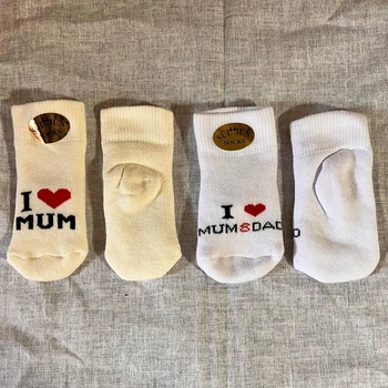 Набір махрових шкарпеток для новонароджених I Love Mum and Dad від 0 до 6 місяців 2 пари XS (7506)