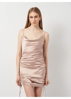Платье Missguided 34 Бежевый DE935567