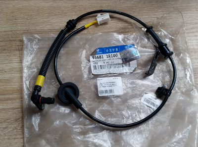 Датчик ABS HYUNDAI 95681-1R100 LH задний HYUNDAI ACCENT 010->