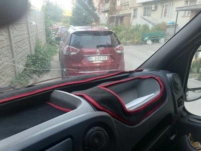 Накидка на панель RENAULT MASTER 2011+