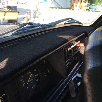 Накидка на панель приладів ВАЗ LADA 2107, 2006-2012