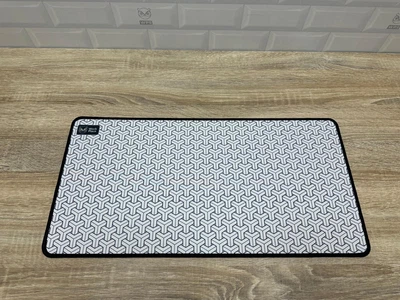 Игровая поверхность WorkPlaceShop Геометрический Белый 300х500 мм