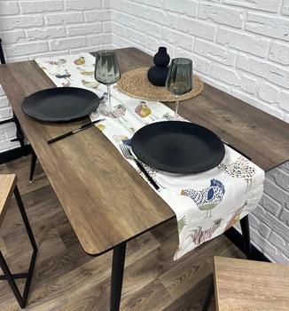 Дорожка на стол (раннер) Chickens 140х40 см разноцветная