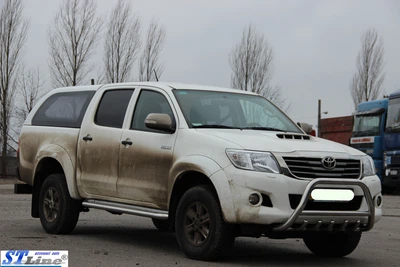 Кенгурятник захист переднього бампера на Toyota Hilux 04-15 d51х1,6мм Тойота Хайлюкс ST3891