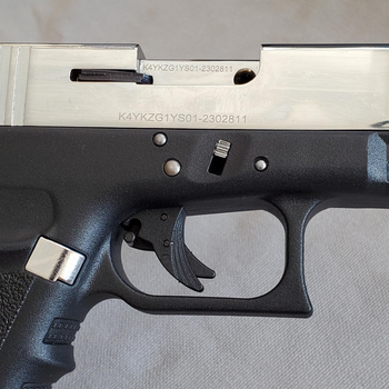 Стартовый пистолет Kuzey GN19 хромированный (модель Glock 19 Gen 3)