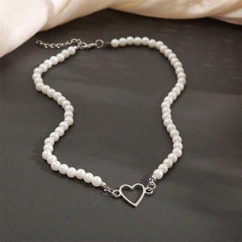 Ланцюжок з перлинами та сердечком Honey Fashion Accessories білий+сріблястий (12-197)