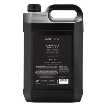 Шампунь увлажняющий Smith&Burton Hydrating для гладкой,жесткой,короткой, комбинированной шерсти животных 5 л