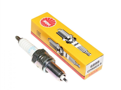 Свеча зажигания NGK 6899 (CPR6EA-9)