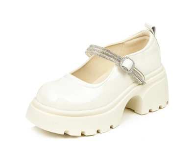 Туфли Fashion 8850 білий лак (35-40) Белый 38