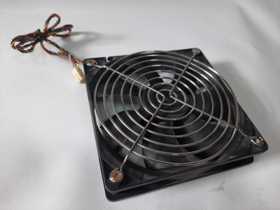 Вентилятор AVC DA12025B12L (120x120x25, 4pin, 12v 0.30a) Б/В