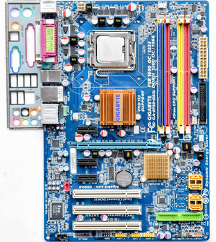 Материнская плата GigaByte GA-EP35-DS3L (Intel P35, PCI-E x16, DDR2, ATX) s775 БУ