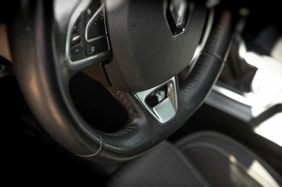 Накладка на руль (нерж) для Renault Megane IV 2016-2025 гг